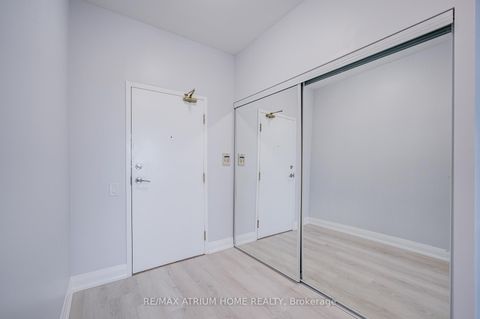 Photo 4 at 3002 - 33 Empress Avenue, Willowdale East, Toronto