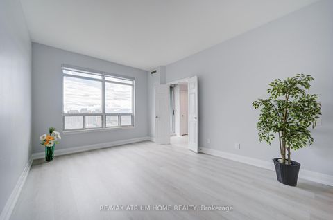 Photo 10 at 3002 - 33 Empress Avenue, Willowdale East, Toronto