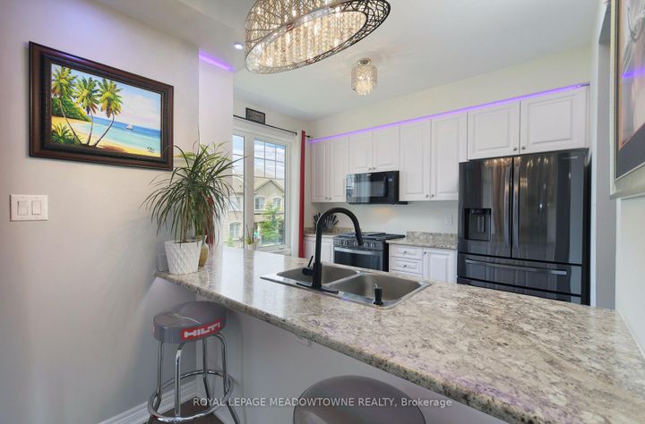 Photo 10 at 21 Labrish Road, Northwest Brampton, Brampton