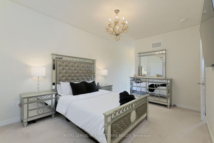 Photo 21 at 21 Labrish Road, Northwest Brampton, Brampton