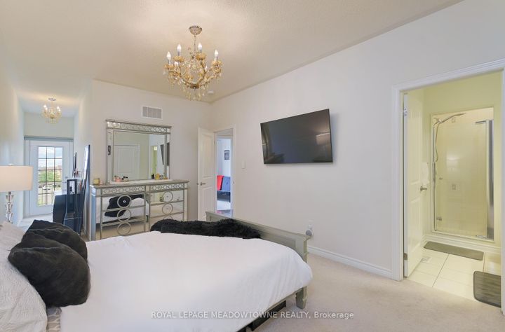 Photo 23 at 21 Labrish Road, Northwest Brampton, Brampton