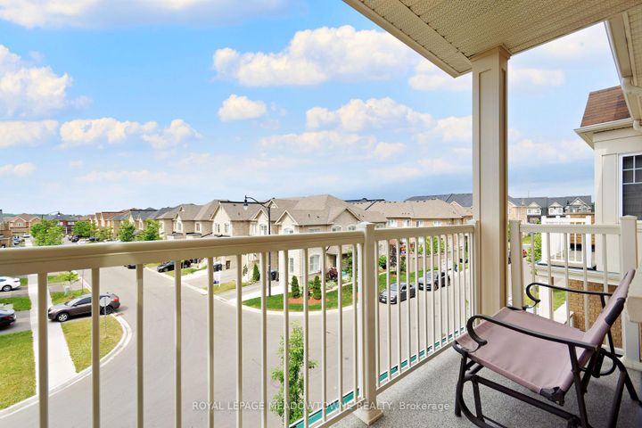 Photo 24 at 21 Labrish Road, Northwest Brampton, Brampton