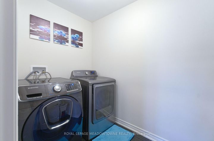 Photo 33 at 21 Labrish Road, Northwest Brampton, Brampton