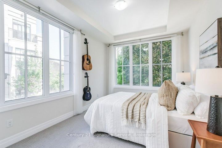 Photo 21 at 202 - 652 Cricklewood Drive, Mineola, Mississauga