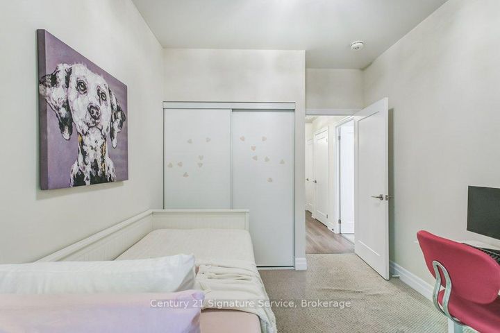 Photo 24 at 202 - 652 Cricklewood Drive, Mineola, Mississauga