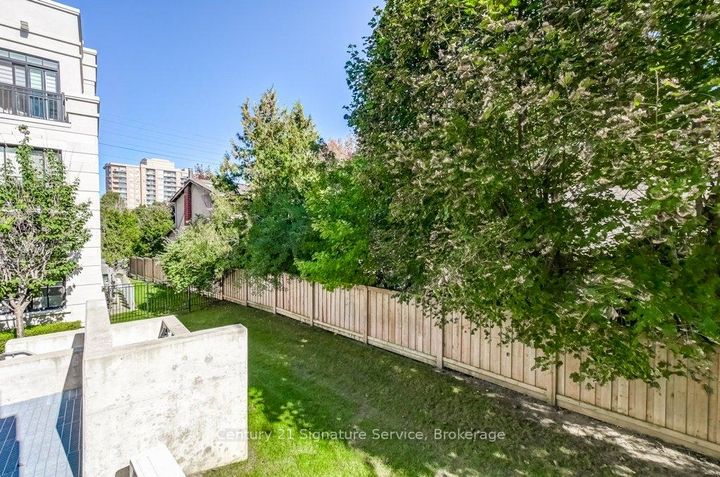 Photo 27 at 202 - 652 Cricklewood Drive, Mineola, Mississauga