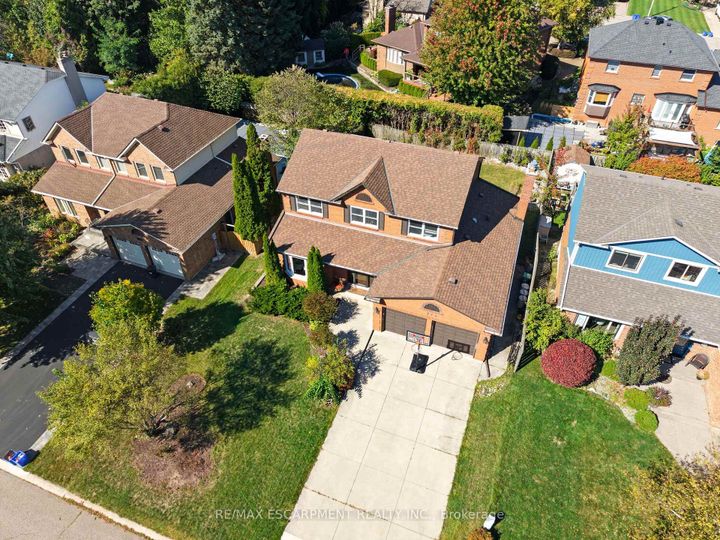Photo 1 at 275 Cornwallis Road, Ancaster, Hamilton