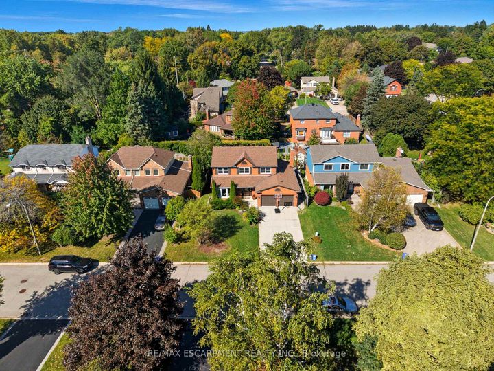 Photo 2 at 275 Cornwallis Road, Ancaster, Hamilton