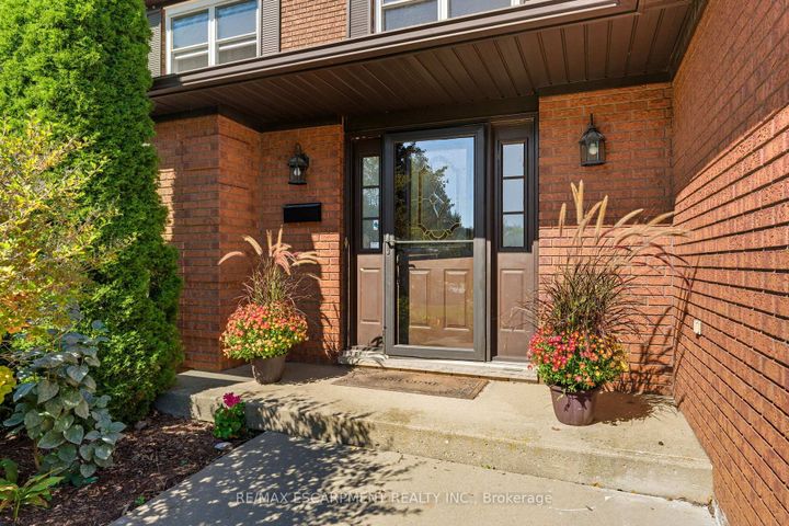 Photo 6 at 275 Cornwallis Road, Ancaster, Hamilton