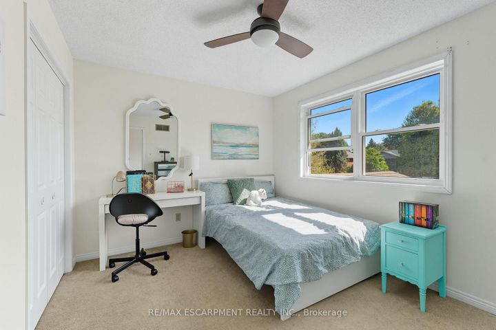 Photo 21 at 275 Cornwallis Road, Ancaster, Hamilton