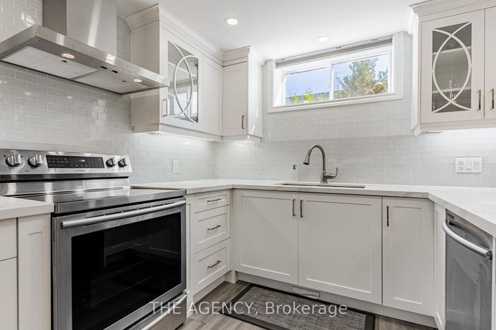 Photo 25 at 33 Ascalon Drive, Patterson, Vaughan