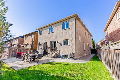 Photo 32 at 33 Ascalon Drive, Patterson, Vaughan