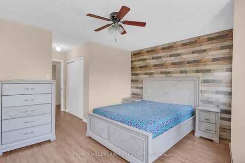 Photo 20 at 10 Mainland Crescent E, Vellore Village, Vaughan