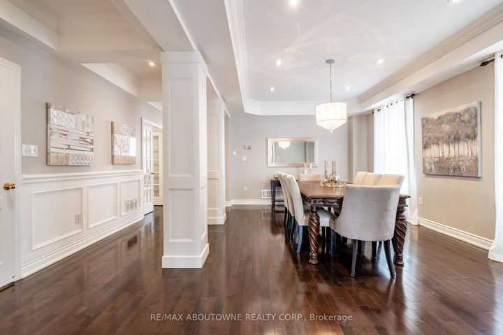 Photo 13 at 2270 Gladacres Lane, WM Westmount, Oakville