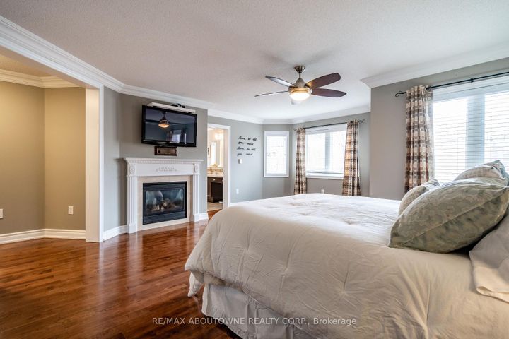 Photo 19 at 2270 Gladacres Lane, WM Westmount, Oakville
