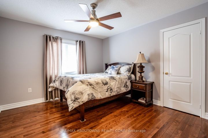 Photo 24 at 2270 Gladacres Lane, WM Westmount, Oakville