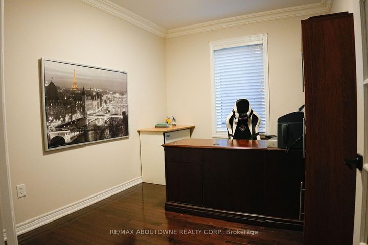 Photo 25 at 2270 Gladacres Lane, WM Westmount, Oakville