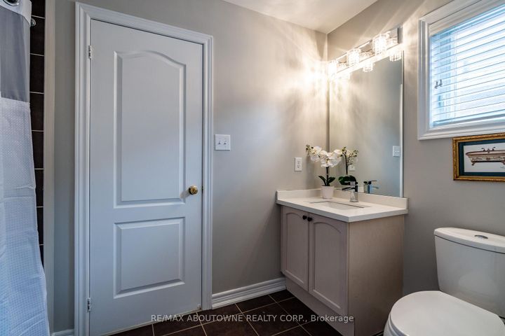 Photo 26 at 2270 Gladacres Lane, WM Westmount, Oakville