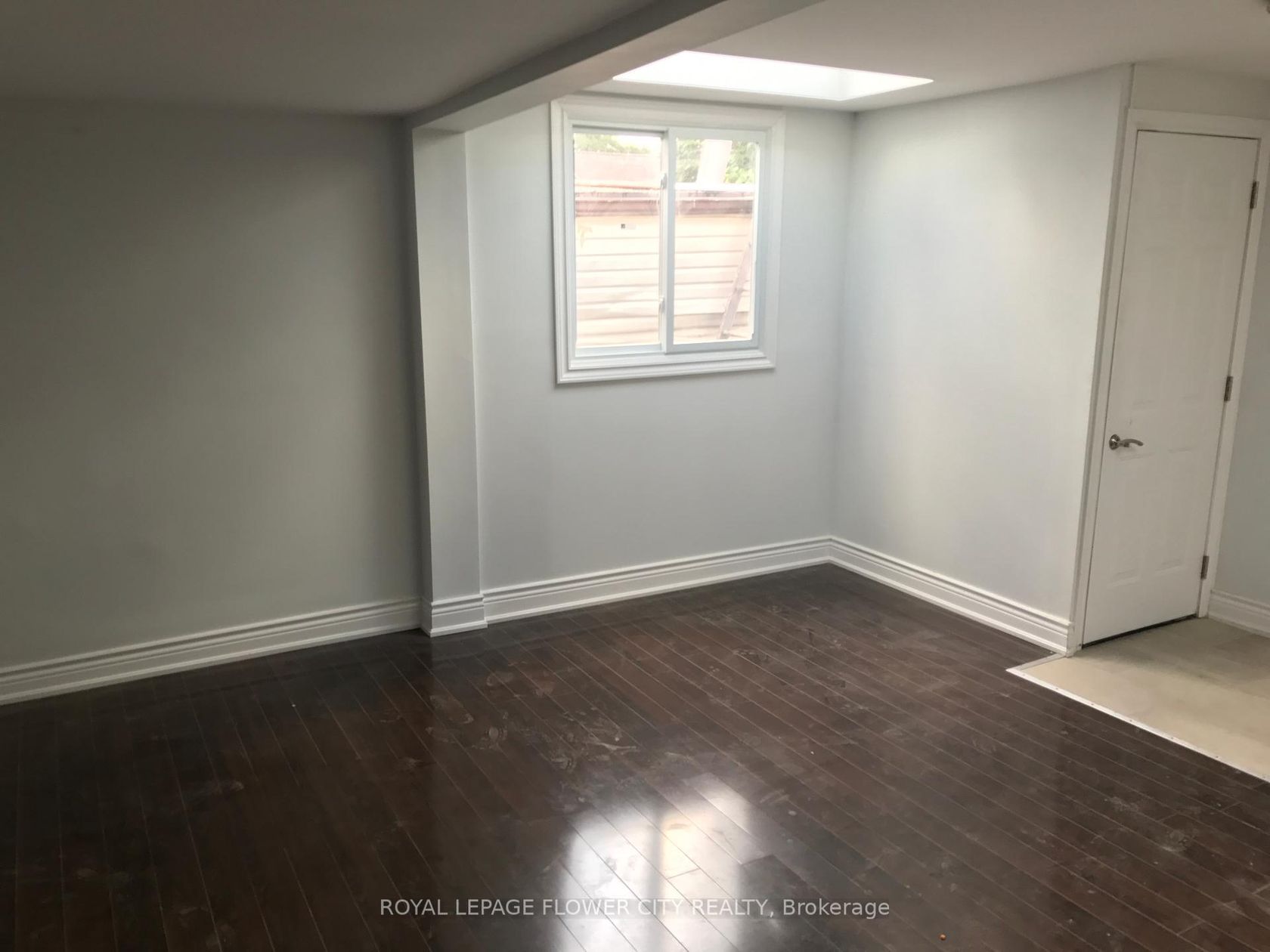 1188 Weston Road, Mount Dennis, Toronto photo number 2