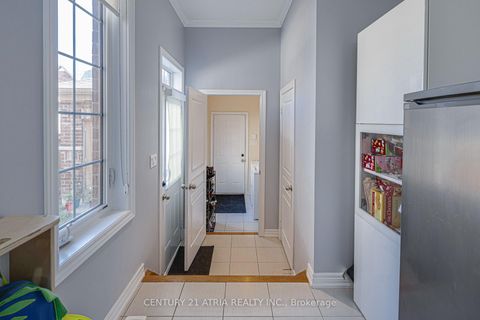 Photo 9 at 137 Barons Street, Kleinburg, Vaughan