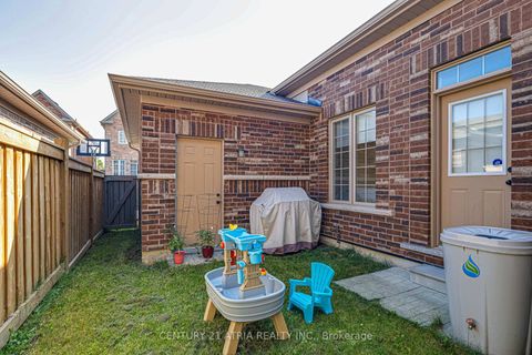 Photo 31 at 137 Barons Street, Kleinburg, Vaughan