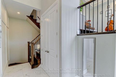 Photo 4 at 27 Duncombe Lane N, South Richvale, Richmond Hill