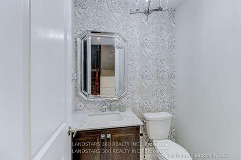 Photo 15 at 27 Duncombe Lane N, South Richvale, Richmond Hill