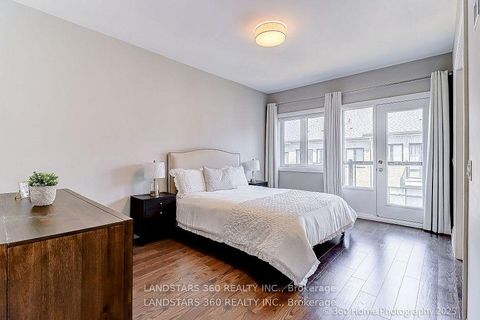 Photo 16 at 27 Duncombe Lane N, South Richvale, Richmond Hill