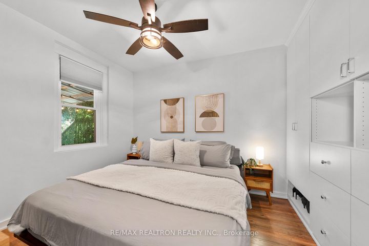 Photo 14 at 111 Fifth Street, New Toronto, Toronto