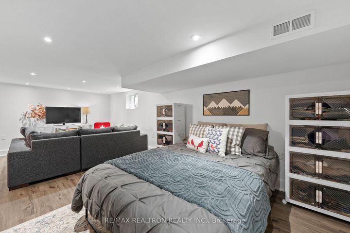 Photo 25 at 111 Fifth Street, New Toronto, Toronto