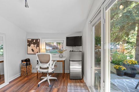 Photo 17 at 111 Fifth Street, New Toronto, Toronto