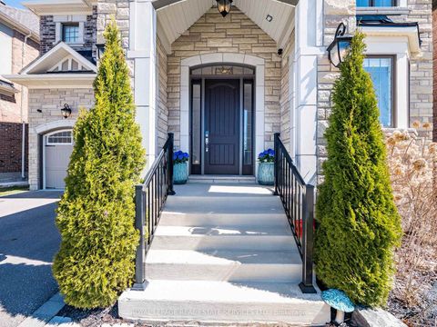 Photo 1 at 23 Grace Lake Court, Kleinburg, Vaughan