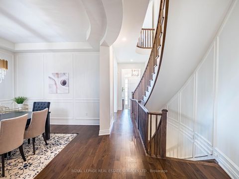 Photo 7 at 23 Grace Lake Court, Kleinburg, Vaughan