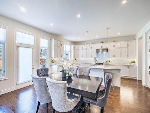 Photo 12 at 23 Grace Lake Court, Kleinburg, Vaughan