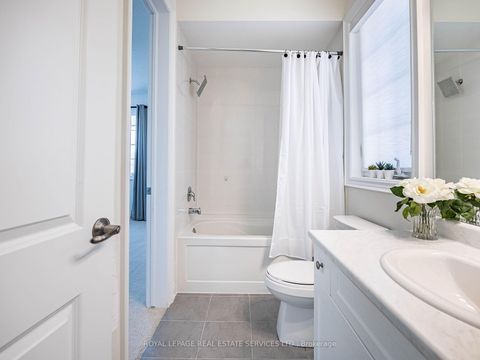 Photo 31 at 23 Grace Lake Court, Kleinburg, Vaughan