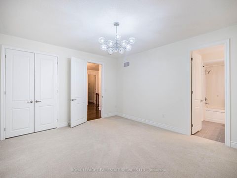 Photo 32 at 23 Grace Lake Court, Kleinburg, Vaughan
