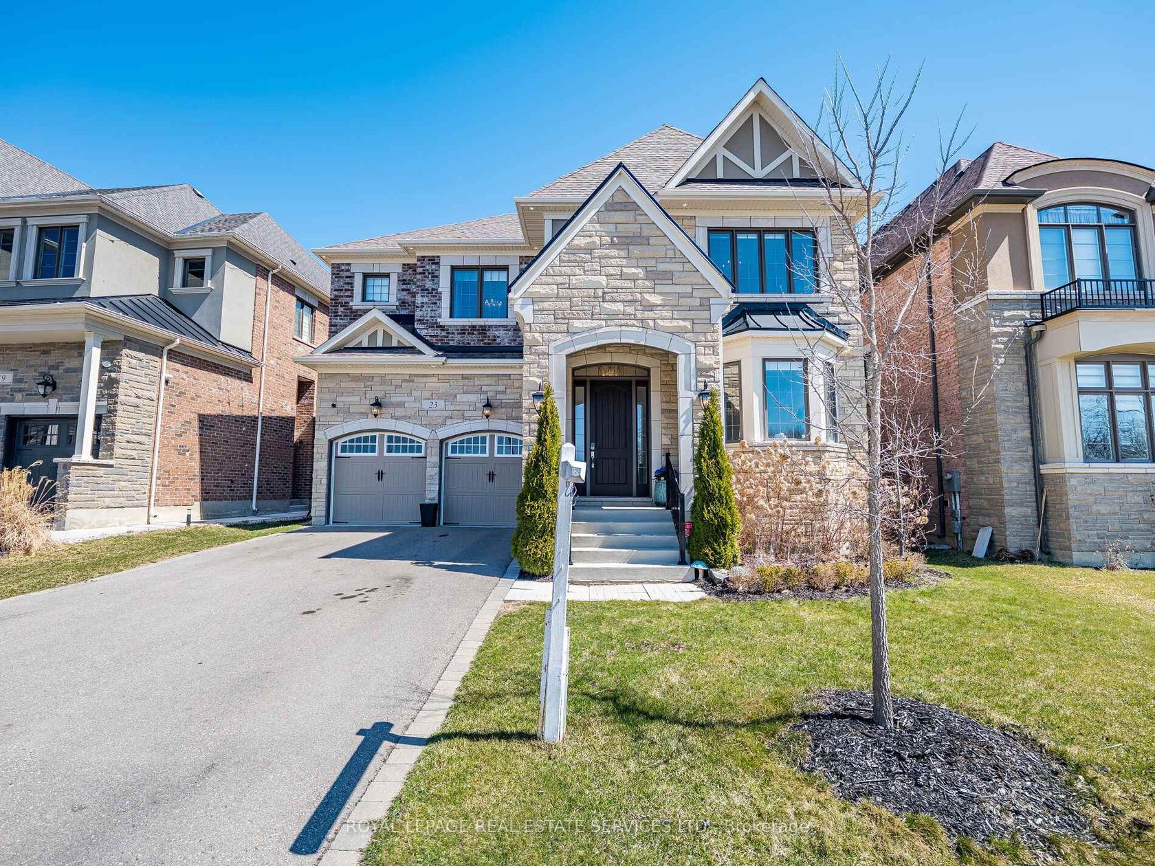 23 Grace Lake Court, Kleinburg, Vaughan 