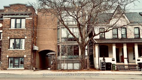 Photo 0 at 1061 Bathurst Street, Annex, Toronto