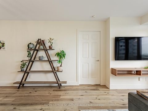 Photo 10 at 507 - 5229 Dundas Street, City Centre West, Toronto