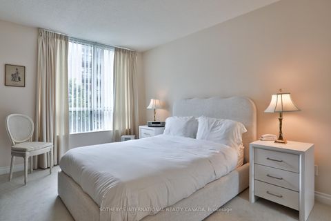 Photo 21 at 723 - 95 Prince Arthur Drive, Annex, Toronto