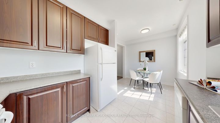 Photo 15 at 6 Roy Grove Way, Greensborough, Markham