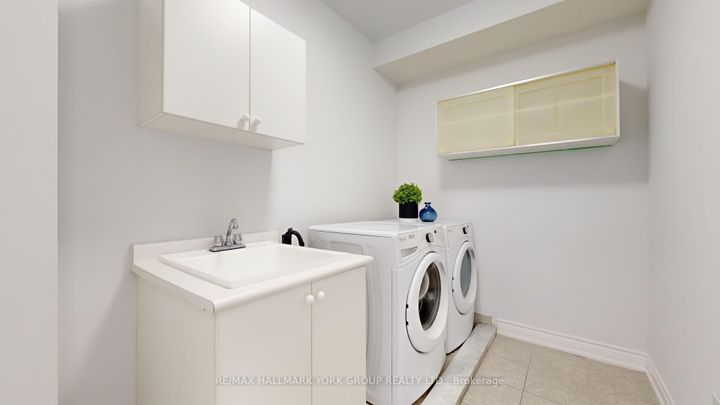 Photo 20 at 6 Roy Grove Way, Greensborough, Markham