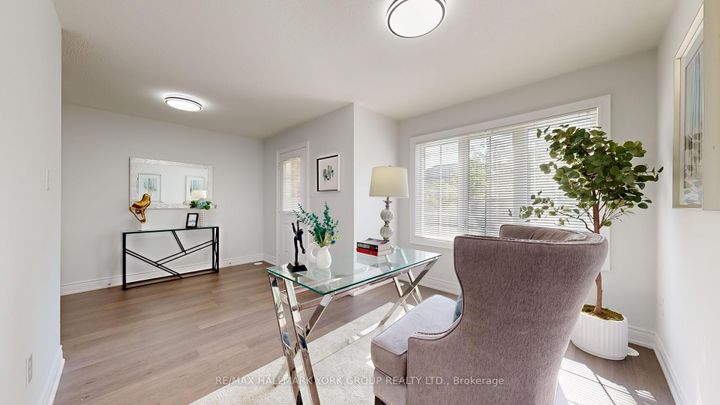 Photo 24 at 6 Roy Grove Way, Greensborough, Markham
