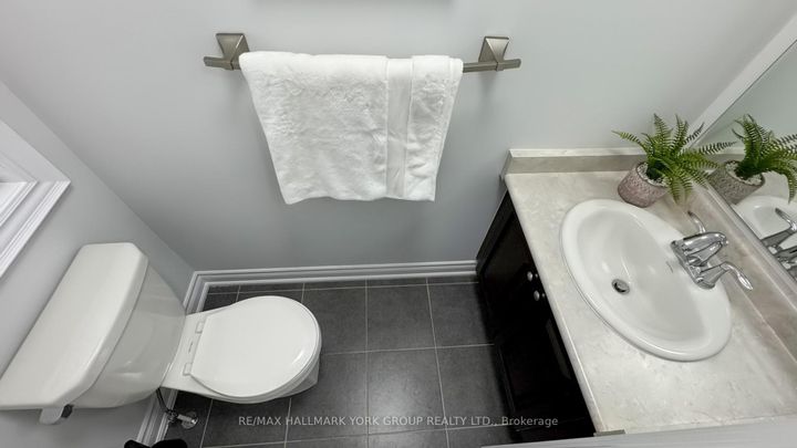 Photo 26 at 6 Roy Grove Way, Greensborough, Markham