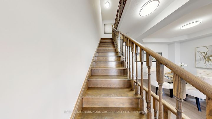 Photo 28 at 6 Roy Grove Way, Greensborough, Markham