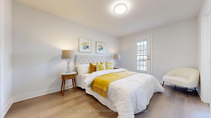 Photo 29 at 6 Roy Grove Way, Greensborough, Markham