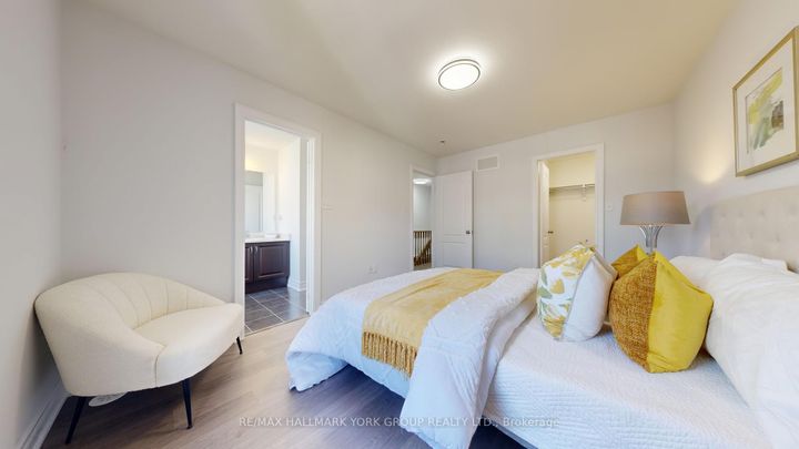Photo 31 at 6 Roy Grove Way, Greensborough, Markham