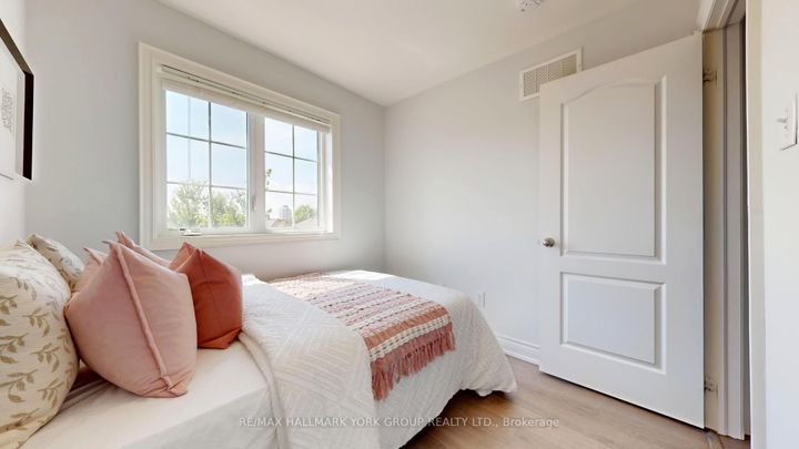Photo 40 at 6 Roy Grove Way, Greensborough, Markham