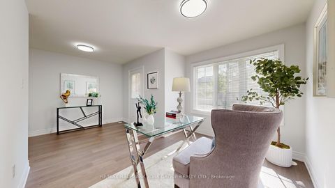 Photo 24 at 6 Roy Grove Way, Greensborough, Markham