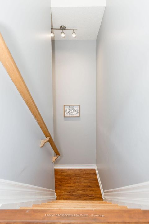 Photo 15 at 4 - 87 Goodwin Drive, Painswick South, Barrie